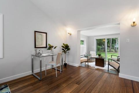 105 Spring St, Stoneham, MA 02180 photo 23