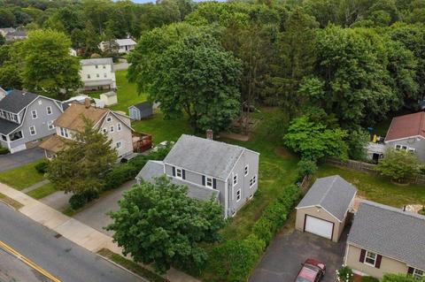 105 Spring St, Stoneham, MA 02180 photo 1