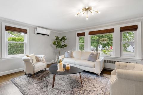 105 Spring St, Stoneham, MA 02180 photo 12