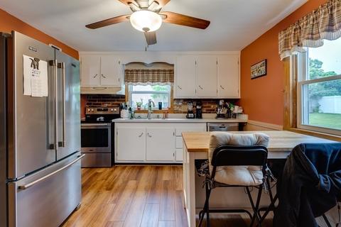7 Everett Ave, Webster, MA 01570 photo 13