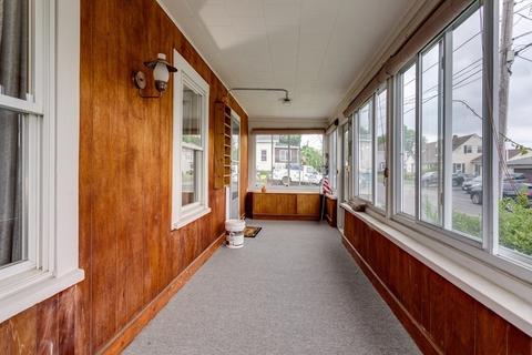 7 Everett Ave, Webster, MA 01570 photo 3