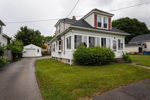 7 Everett Ave, Webster, MA 01570 photo 2