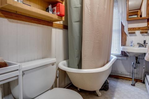 7 Everett Ave, Webster, MA 01570 photo 24