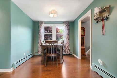 3 Norman Rd, Reading, MA 01867 photo 8
