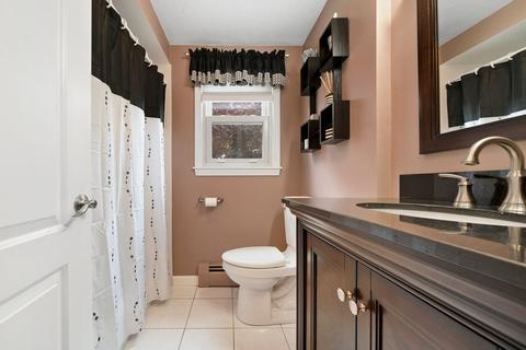 3 Norman Rd, Reading, MA 01867 photo 12