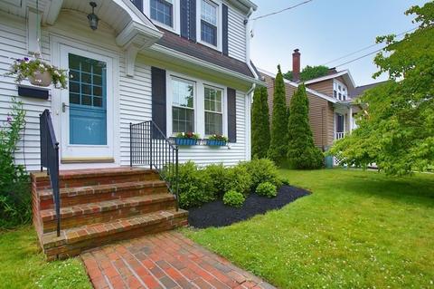60 Sanderson, Dedham, MA 02026 photo 2