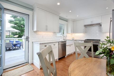 60 Sanderson, Dedham, MA 02026 photo 13
