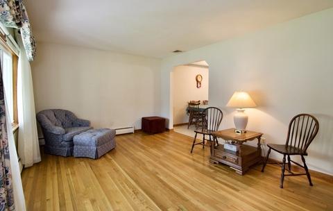 39 Crow Ln, Springfield, MA 01109 photo 16