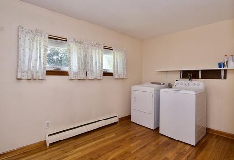 39 Crow Ln, Springfield, MA 01109 photo 32