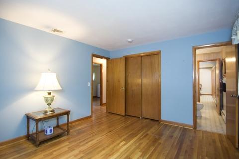 39 Crow Ln, Springfield, MA 01109 photo 22