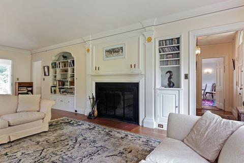 27 Guild Rd, Dedham, MA 02026 photo 4