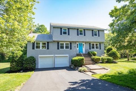 10 Fox Run Rd, Danvers, MA 01923 photo 2