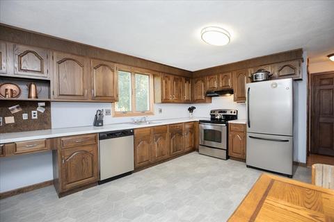 10 Fox Run Rd, Danvers, MA 01923 photo 15
