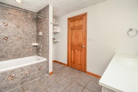 881 Main St, Reading, MA 01867 photo 15