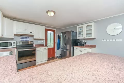 881 Main St, Reading, MA 01867 photo 4