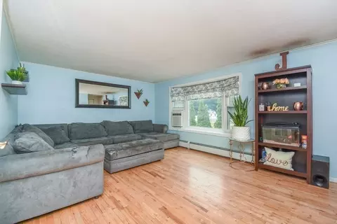 881 Main St, Reading, MA 01867 photo 7