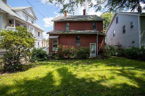 82 Whittier St, Springfield, MA 01108 photo 25
