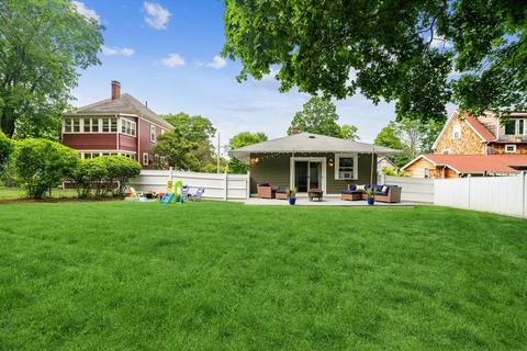 44 Temple St, Reading, MA 01867 photo 25