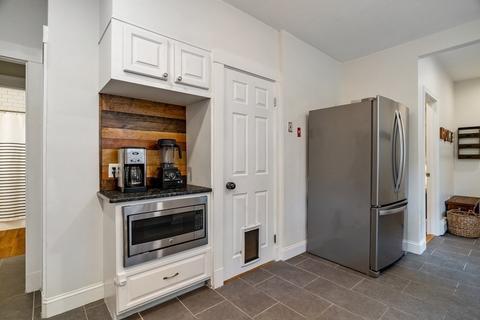 44 Temple St, Reading, MA 01867 photo 10