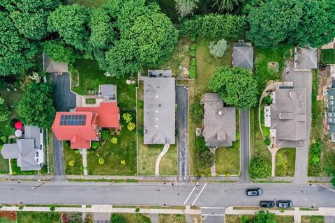 44 Temple St, Reading, MA 01867 photo 27