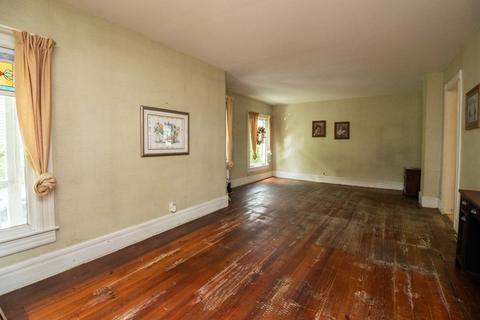 20 Crystal Ave, Springfield, MA 01108 photo 10