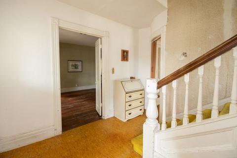 20 Crystal Ave, Springfield, MA 01108 photo 9