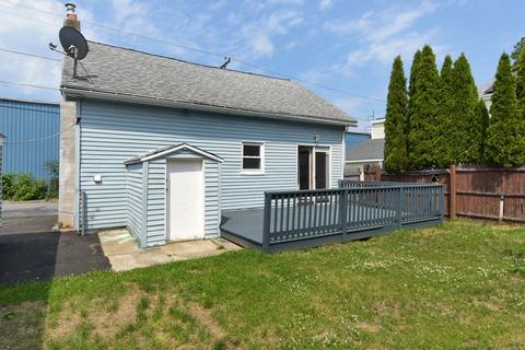276 Perry St, Lowell, MA 01852 photo 32