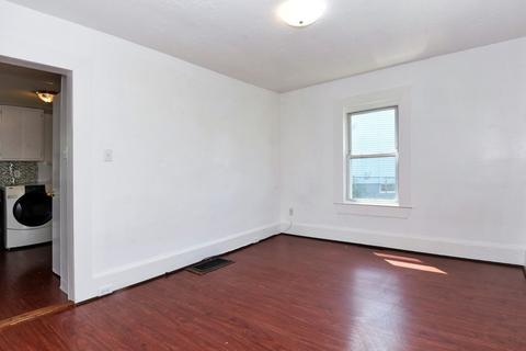 276 Perry St, Lowell, MA 01852 photo 11