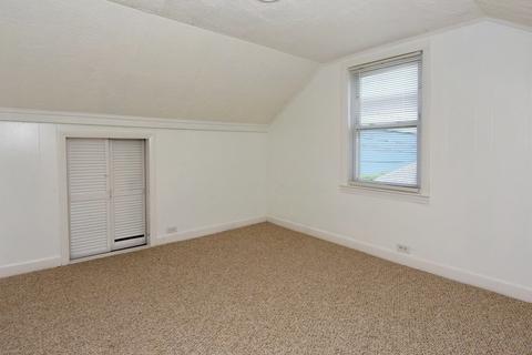 276 Perry St, Lowell, MA 01852 photo 19