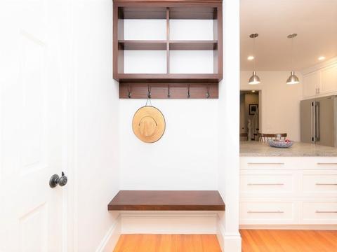 35 Spring St, Somerville, MA 02143 photo 2