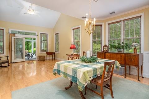 359 Main St #10B, Easthampton, MA 01027 photo 18