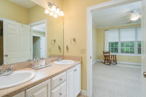 359 Main St #10B, Easthampton, MA 01027 photo 29