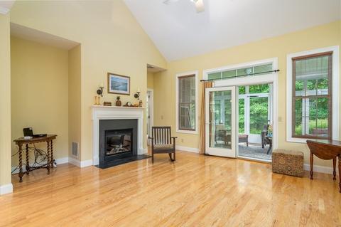 359 Main St #10B, Easthampton, MA 01027 photo 19