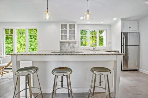 6 Berkley Cir, Hingham, MA 02043 photo 7
