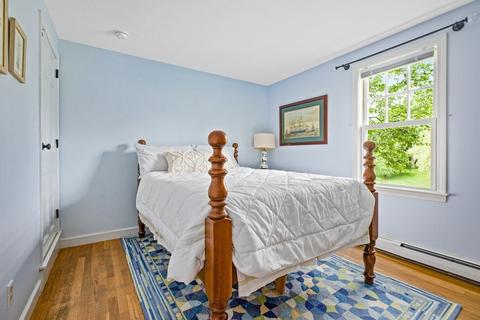 6 Berkley Cir, Hingham, MA 02043 photo 16
