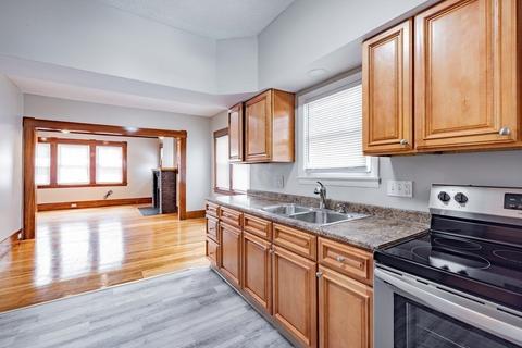 797 White St, Springfield, MA 01108 photo 2