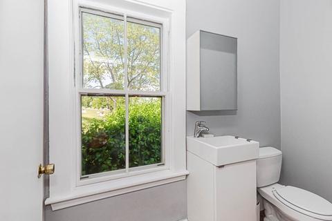 3 Poplar Ct, Gloucester, MA 01930 photo 13