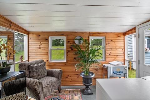 4 Edith Rd, Framingham, MA 01701 photo 13