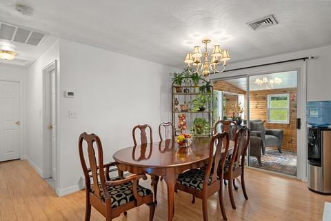 4 Edith Rd, Framingham, MA 01701 photo 10