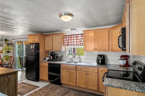 4 Edith Rd, Framingham, MA 01701 photo 7
