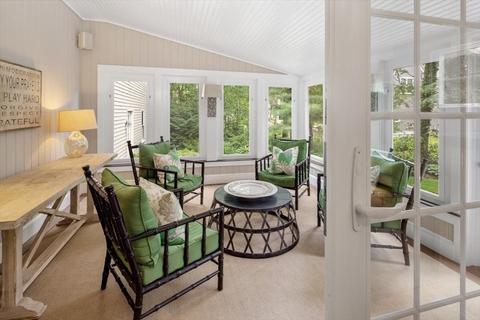 2 Cypress Cir, Hingham, MA 02043 photo 13