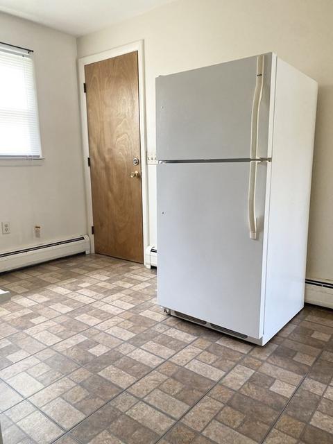 146 Gresham St, Springfield, MA 01119 photo 3