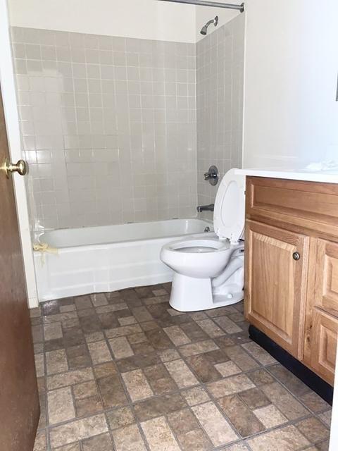 146 Gresham St, Springfield, MA 01119 photo 5