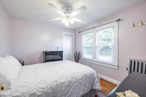 22 Methuen St, Springfield, MA 01119 photo 18