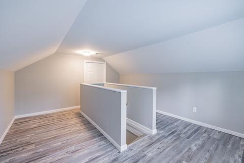 22 Methuen St, Springfield, MA 01119 photo 28