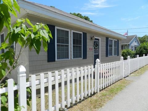 158 Swifts Beach Rd, Wareham, MA 02571 photo 2