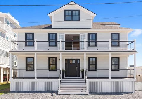 22 T St, Hull, MA 02045 photo 1