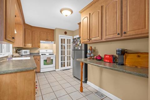 8 Vista Dr, Danvers, MA 01923 photo 16