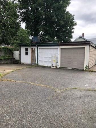 164 Walker St, Fall River, MA 02723 photo 2