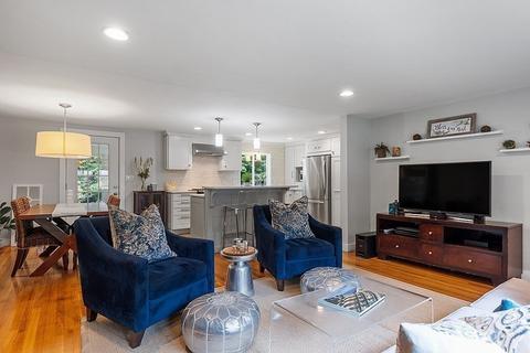 73 Charter Rd, Acton, MA 01720 photo 4